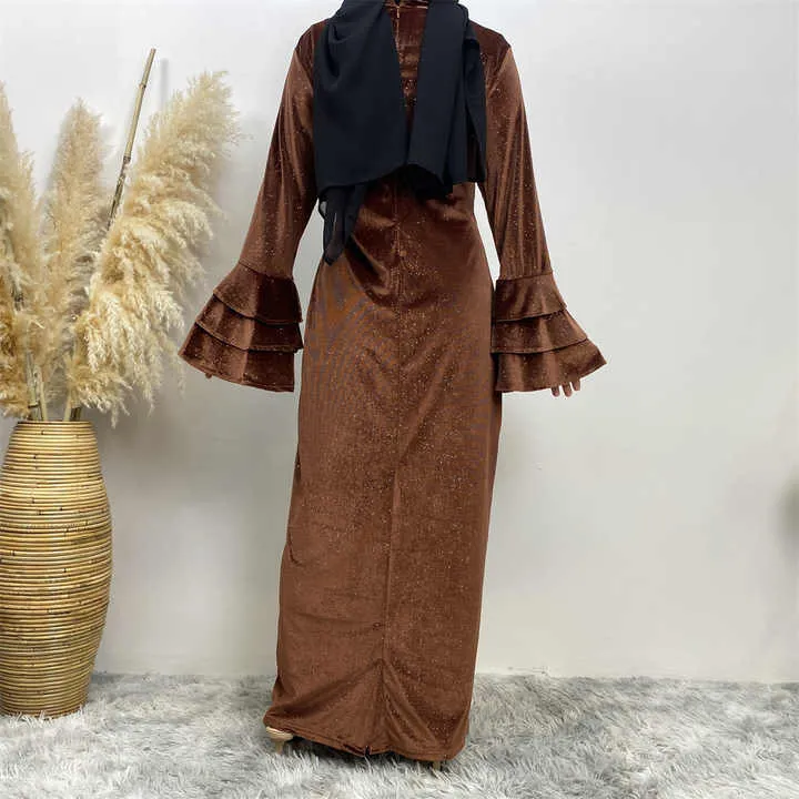 عبايات لامعه Colorful abayas