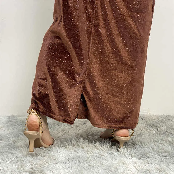 عبايات لامعه Colorful abayas