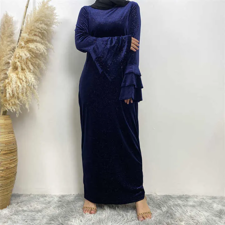 عبايات لامعه Colorful abayas