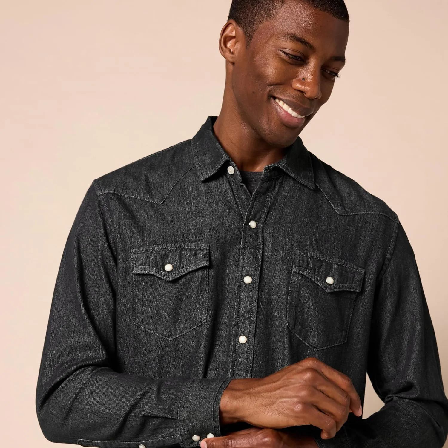 Amazon Essentials Men's Denim Shirt Long Sleeve - Regular-Fit Denim Shirt