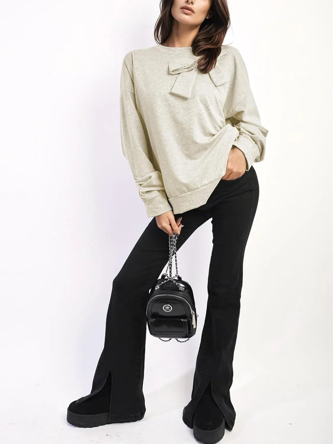 Cakulo 2024 Oversized Sweatshirts For Women Loose Fit Fall Fashion Crewneck Long Sleeve Casual Cute Bow Tunic Tops