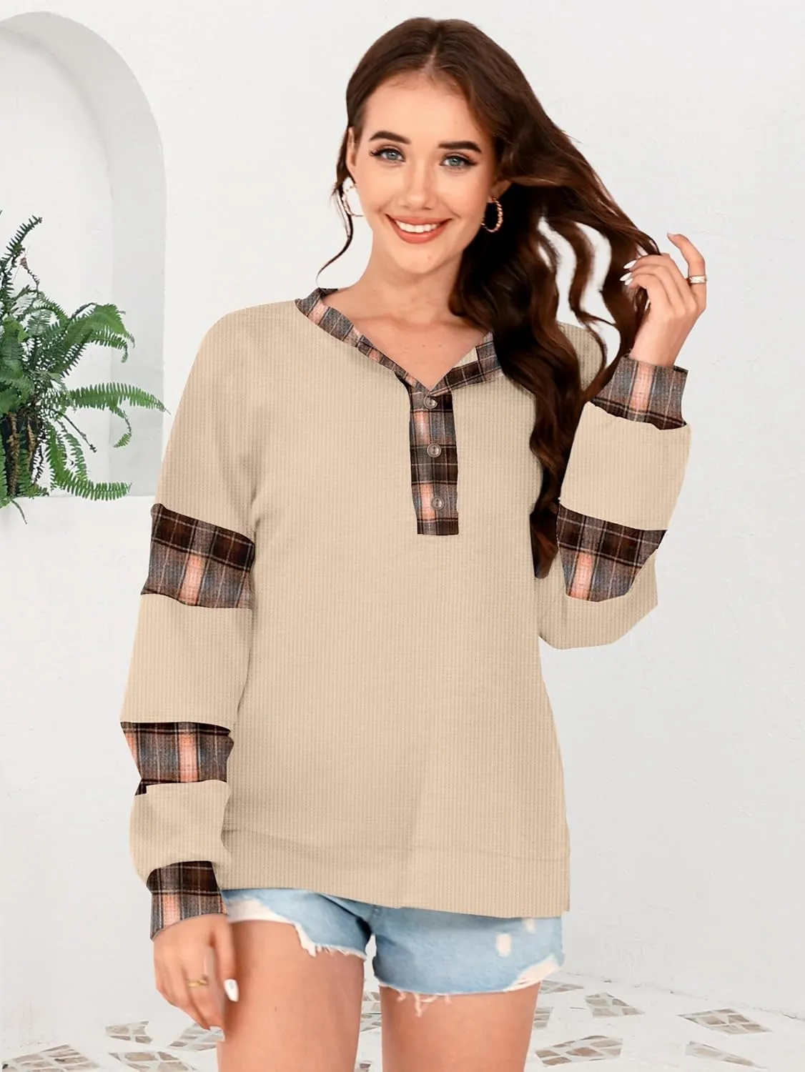 Disamer Sweatshirts for Womens Long Sleeve V Neck Striped Fashion Oversized T Shirts Casual Button Down Henley Neck Tops