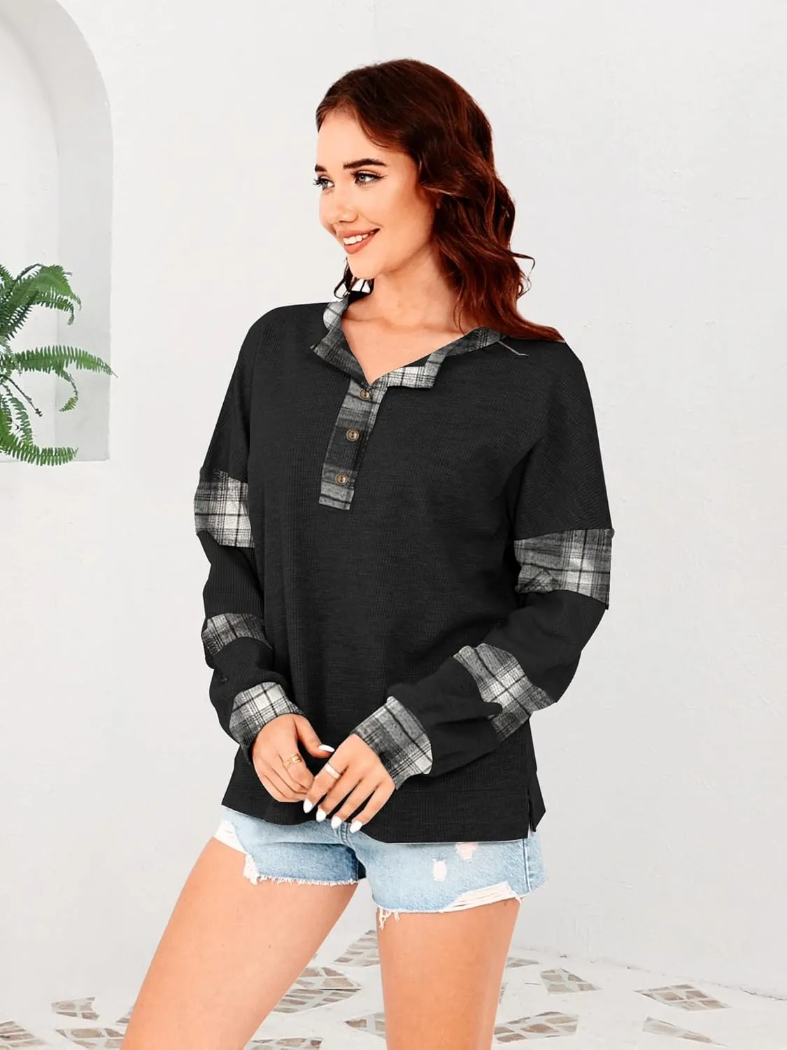 Disamer Sweatshirts for Womens Long Sleeve V Neck Striped Fashion Oversized T Shirts Casual Button Down Henley Neck Tops