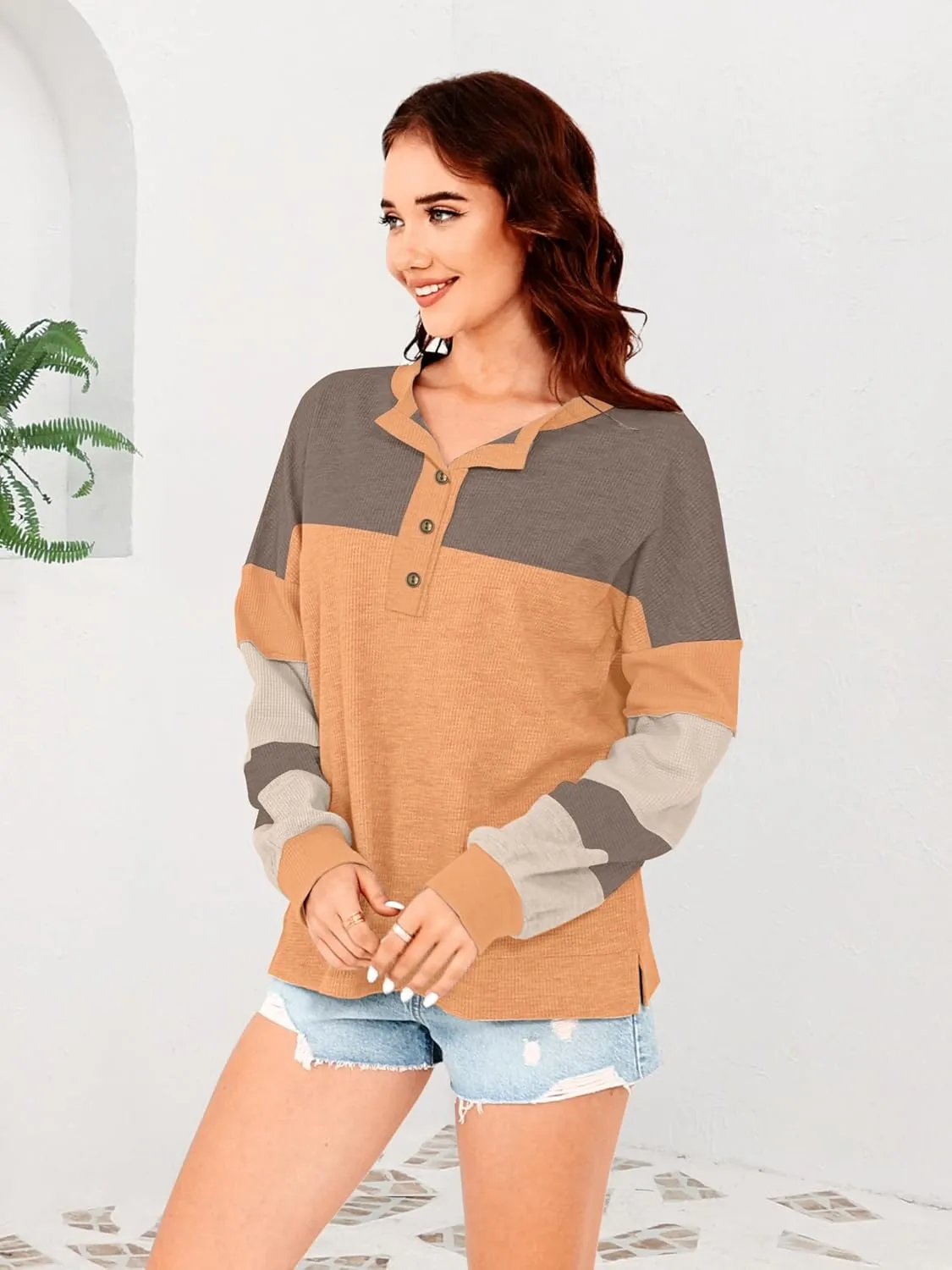 Disamer Sweatshirts for Womens Long Sleeve V Neck Striped Fashion Oversized T Shirts Casual Button Down Henley Neck Tops