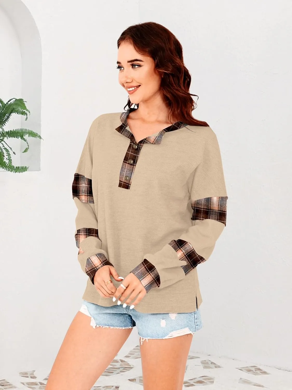 Disamer Sweatshirts for Womens Long Sleeve V Neck Striped Fashion Oversized T Shirts Casual Button Down Henley Neck Tops