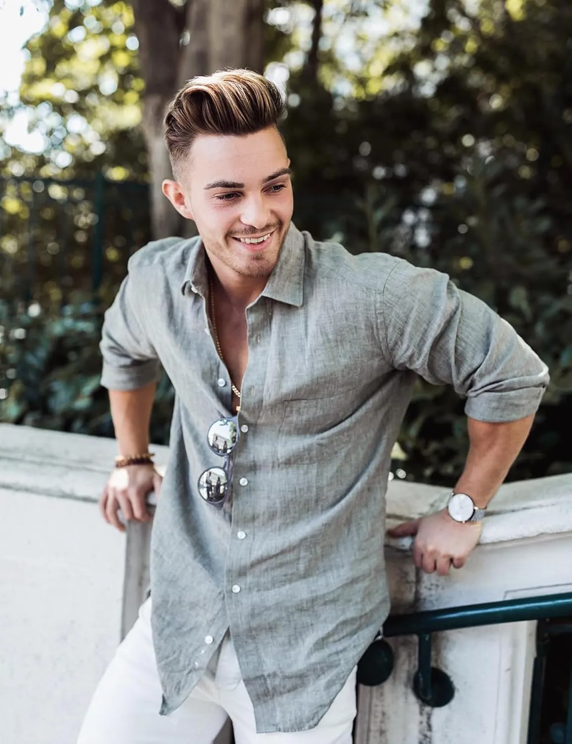 Men's Dress Long Sleeve Button Down Shirt Casual Beach Untuck Wrinkle Free Shirt