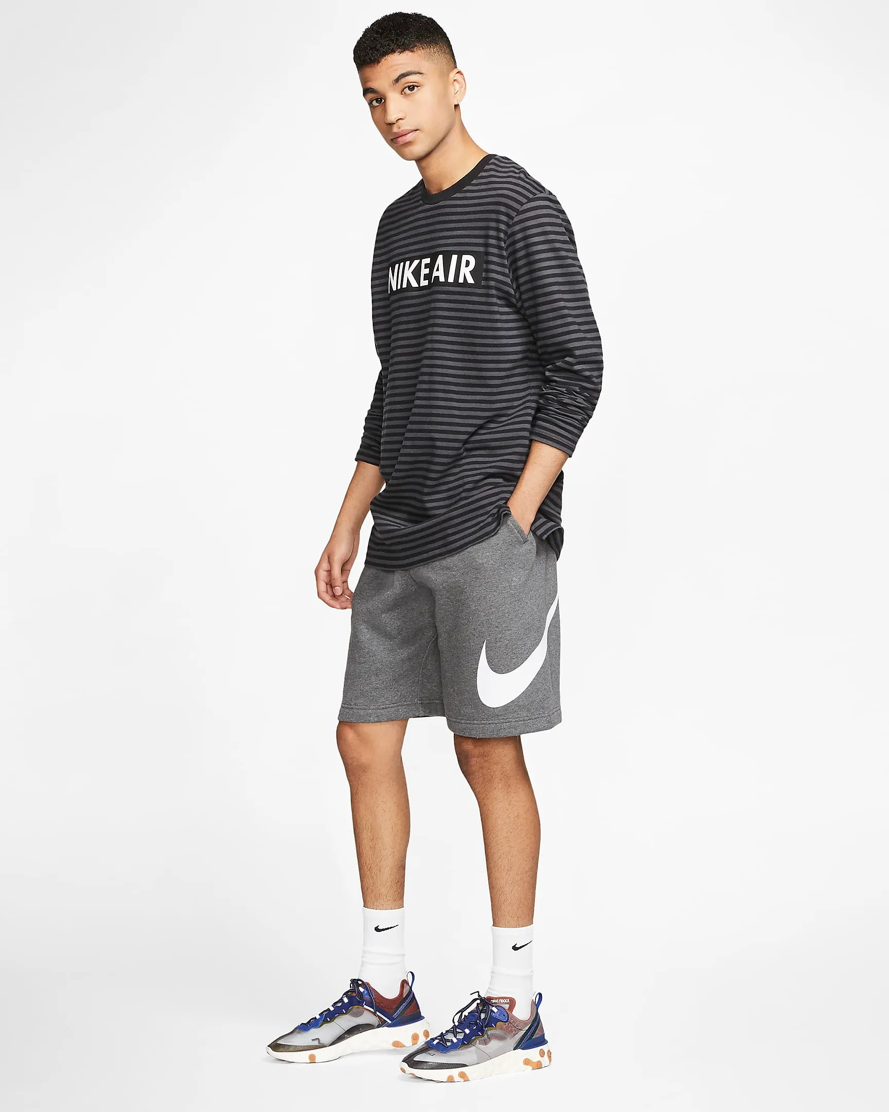 Nike Men's Sportswear Club Shorts - Charcoal Heather / White