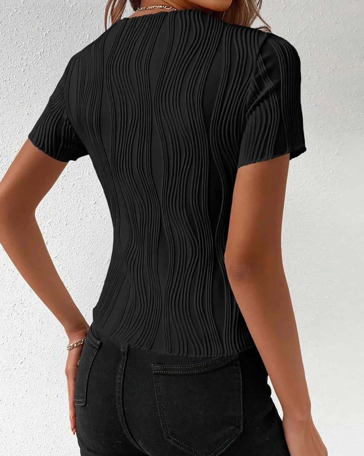 PRETTYGARDEN Women's Summer Tops 2025 Casual Short Sleeve Crewneck Slim Fit T Shirts Basic Knit Y2K Top Textured Blouse