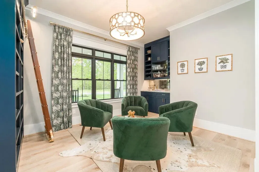 Spacious 4-Bedroom Home with 3952 sq ft of Living Space
