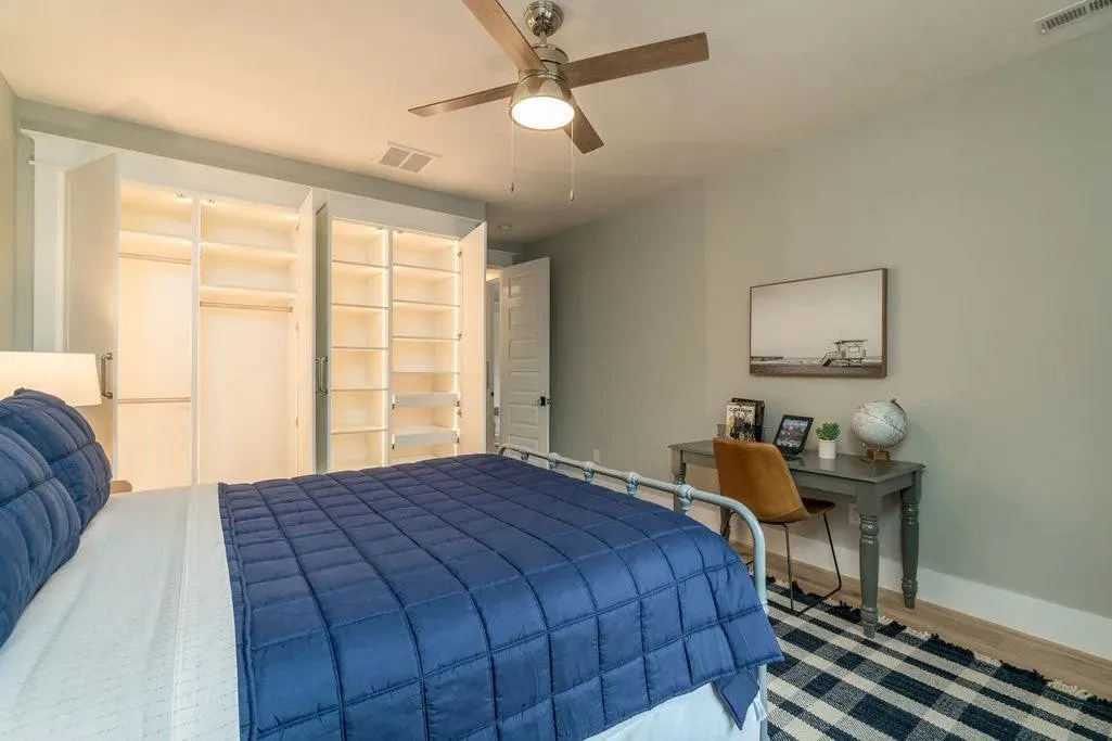 Spacious 4-Bedroom Home with 3952 sq ft of Living Space