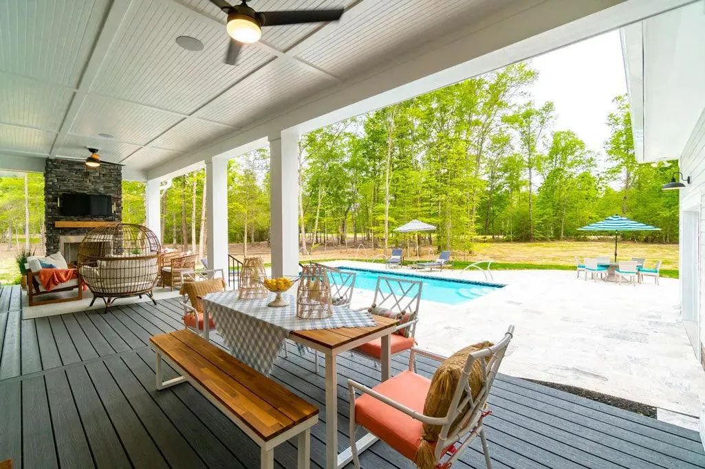 Spacious 4-Bedroom Home with 3952 sq ft of Living Space