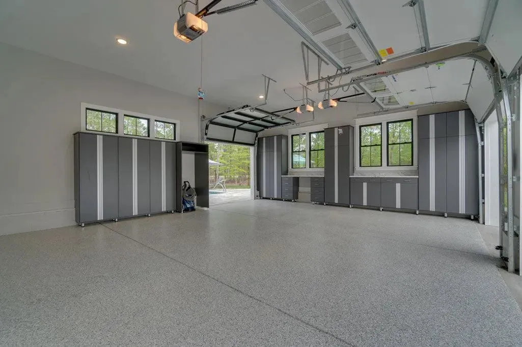Spacious 4-Bedroom Home with 3952 sq ft of Living Space