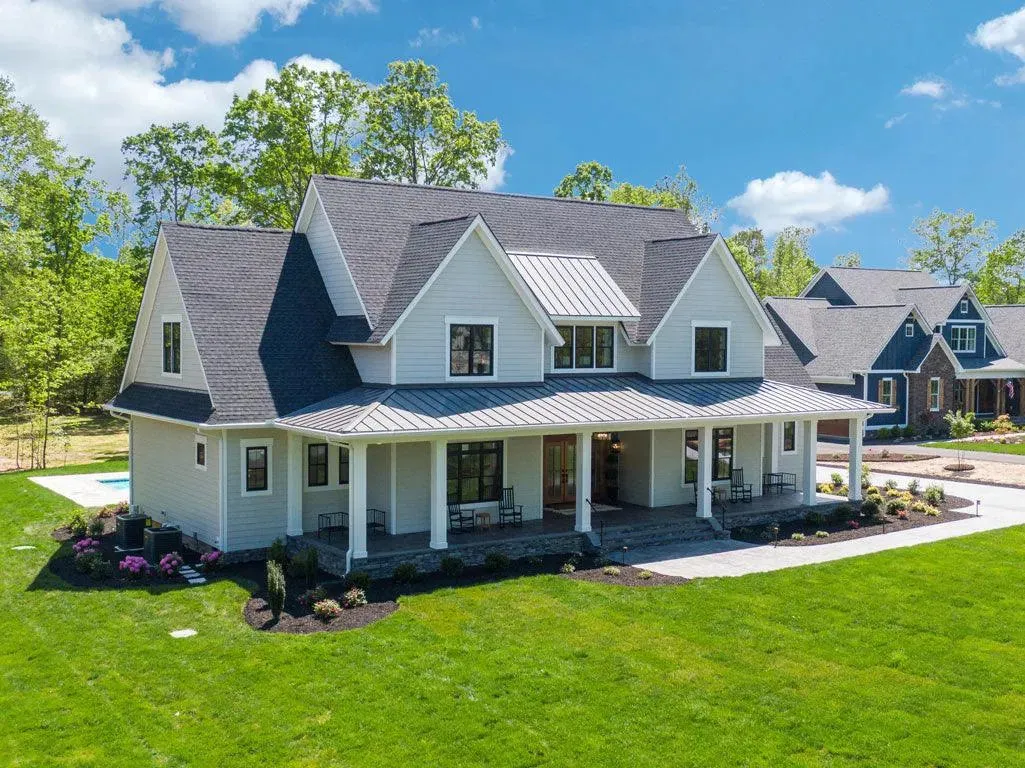 Spacious 4-Bedroom Home with 3952 sq ft of Living Space