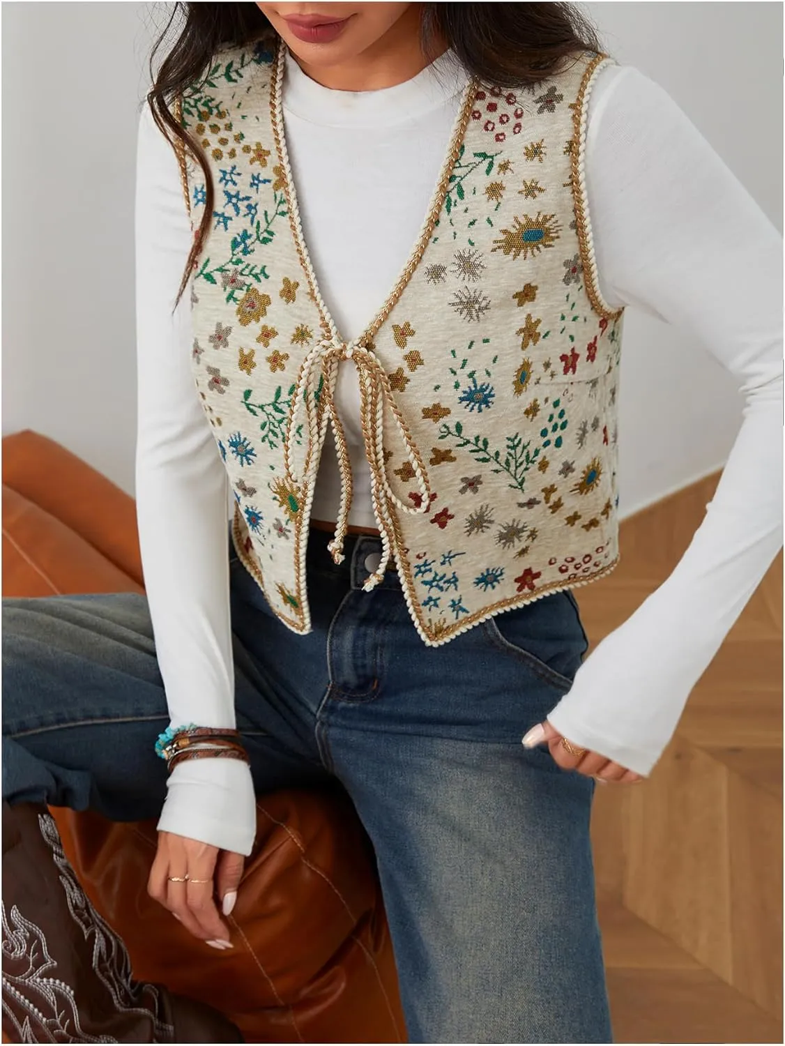 Verdusa Women's Tie Front Jacquard Vest Waistcoat Boho Sleeveless Jacket
