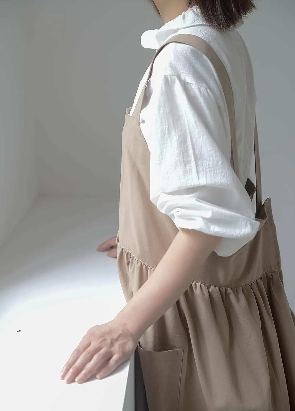 Women's Pinafore Cross Back Cotton Linen Japanese Apron With Pockets